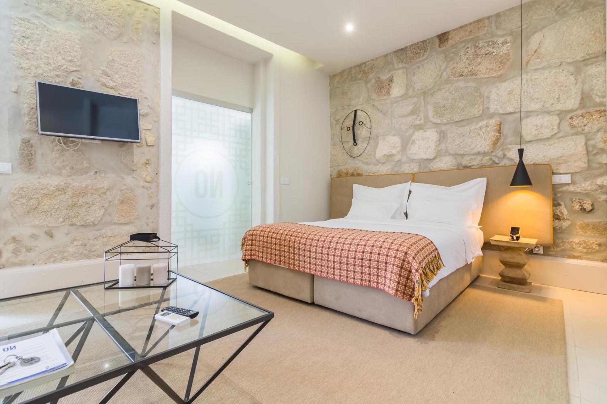 On Deluxe Apartments - Free Parking Porto Exterior photo